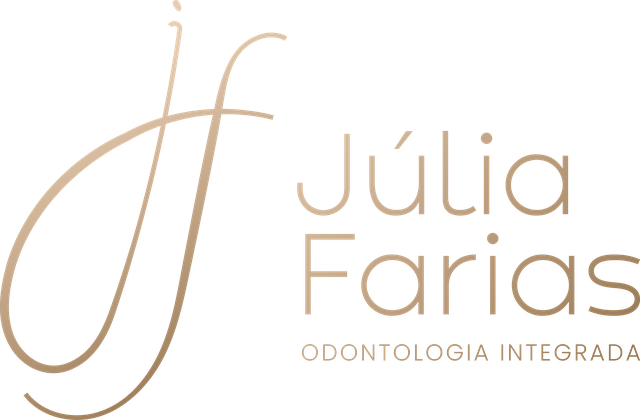 Júlia Farias Odontologia Integrada